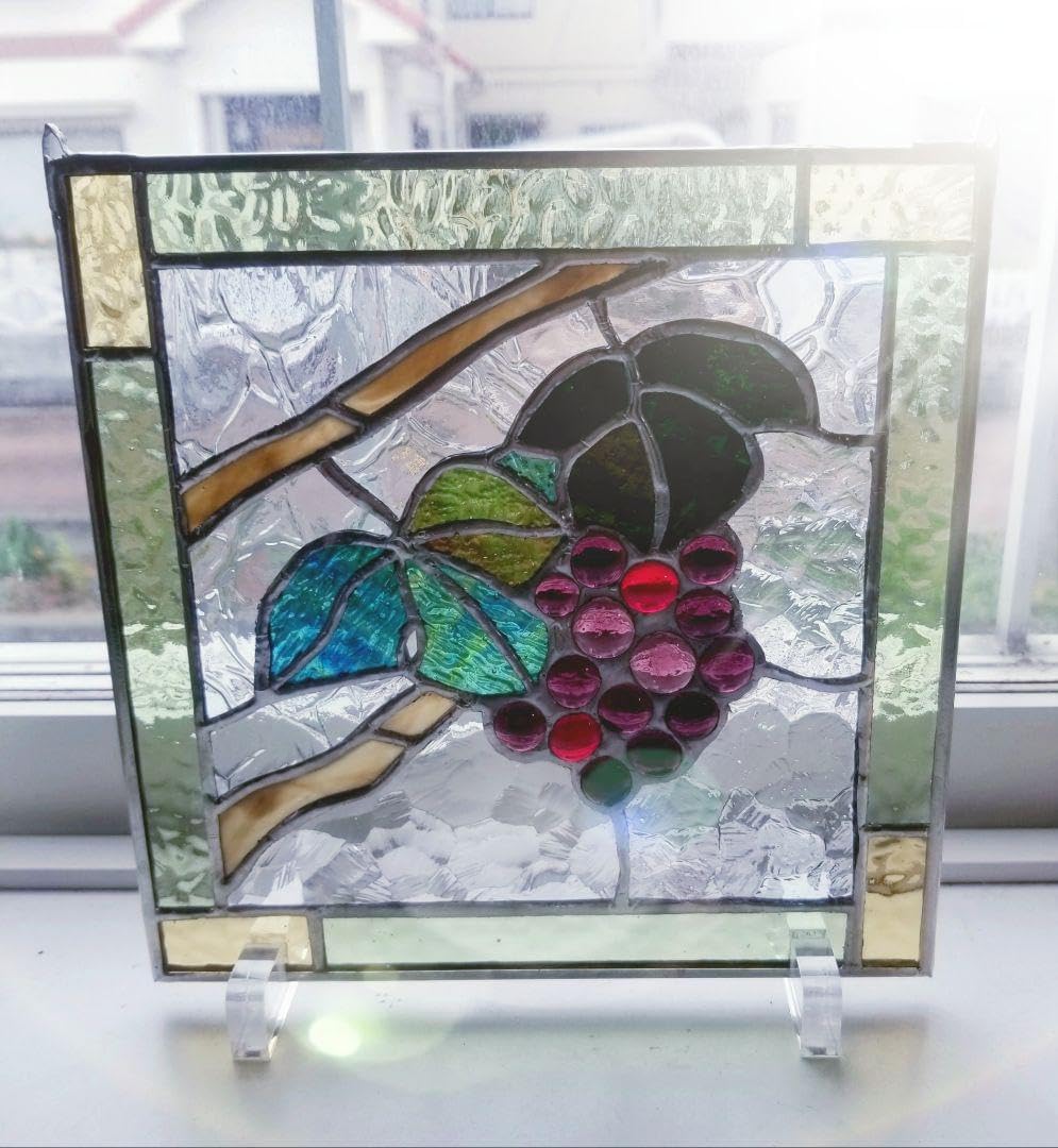 秋にぴったり　ステンドグラス　ぶどうモチーフのパネル 秋にぴったり ステンドグラス ぶどうモチーフのパネル 夕日に映える